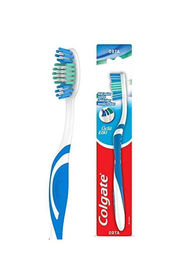 Colgate Üçlü Etki Dil Temizleyicili Arka Dişlere Uzanan Orta Diş Fırçası