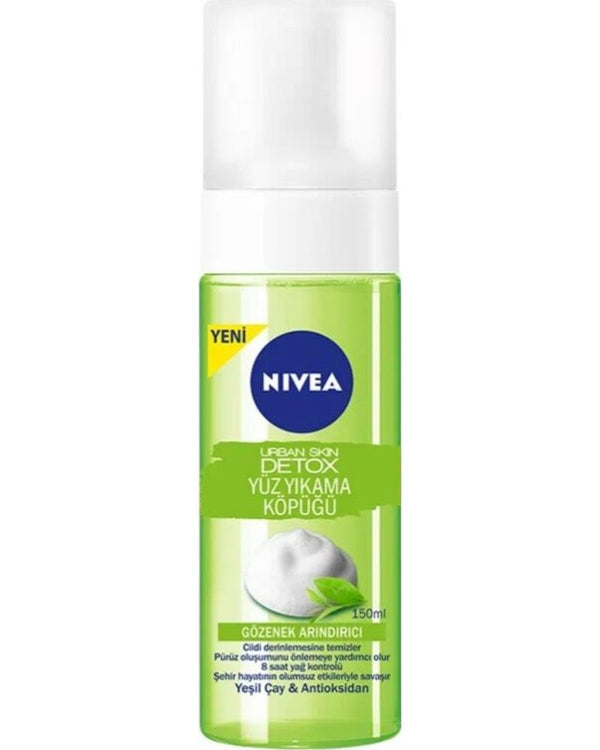 NIVEA Detox Yüz Yıkama Köpüğü 150ml, Gözenek Arındırıcı, Yeşil Çay, 8 Saat Yağ Kontrolü, Yağlı Ciltler