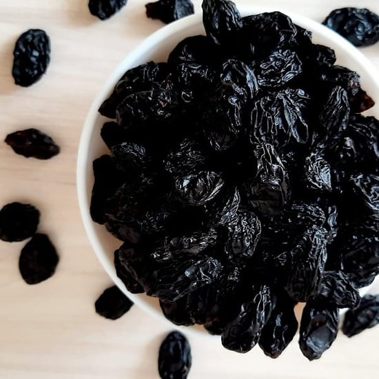 Üzüm Siyah Çekirdekli 1 Kg