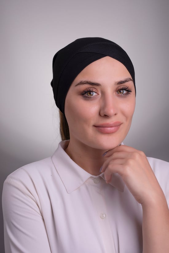 Hürrem Bone Siyah Pratik Hazır Geçmeli İç Bone Viskon Kumaş Çapraz Boru Tek Bantlı 3005_01