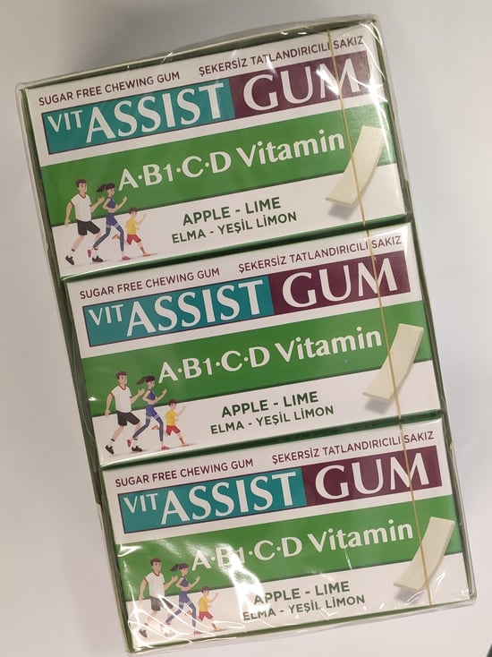 Vitassist Gum A-b1-c-d Vitamin Matcha Elma -yeşil Limon Sakiz 27gr Paket İçi 12 Adet